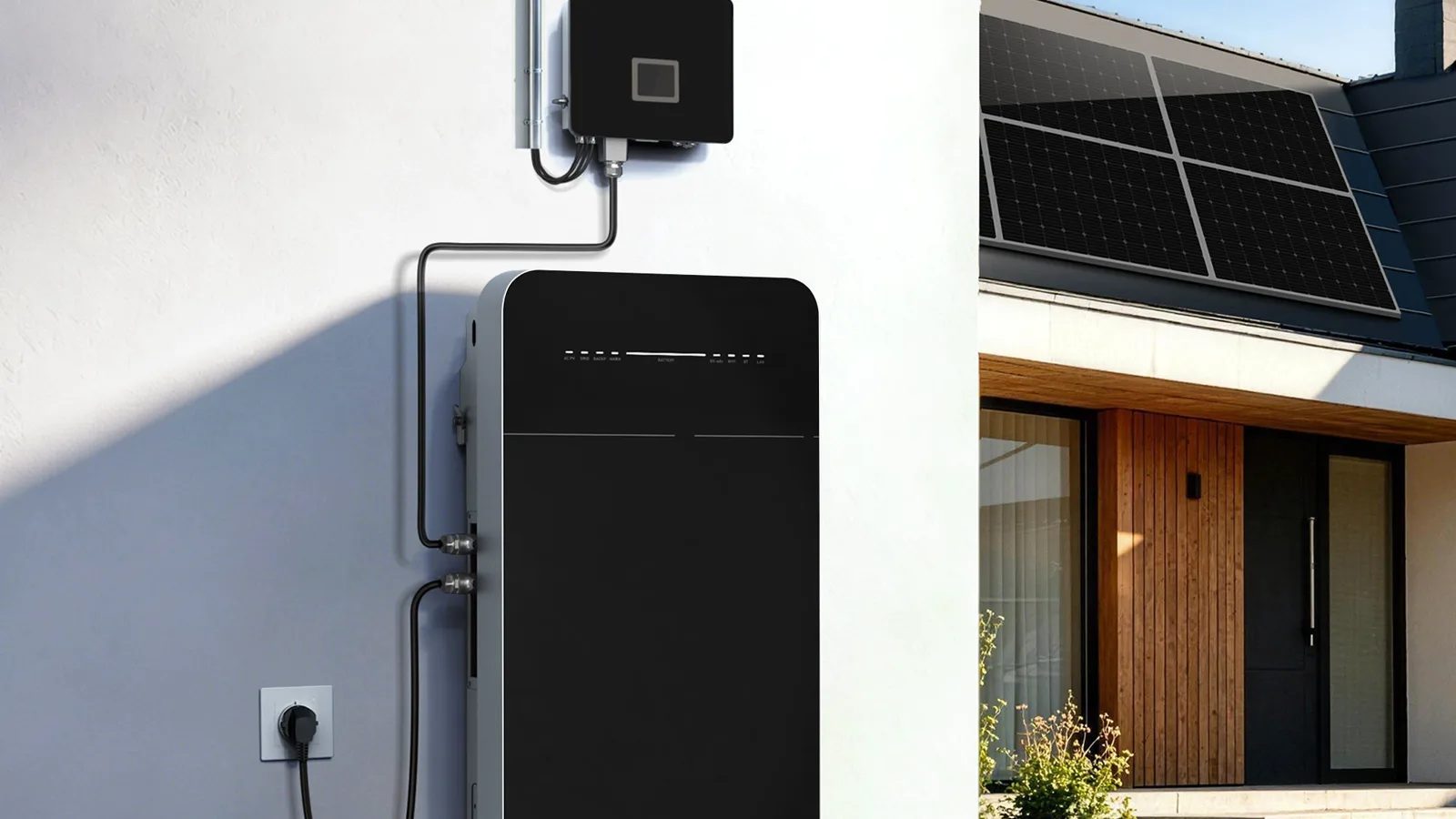 Gekoppelde Marstek thuisbatterijen aan de buitenmuur
