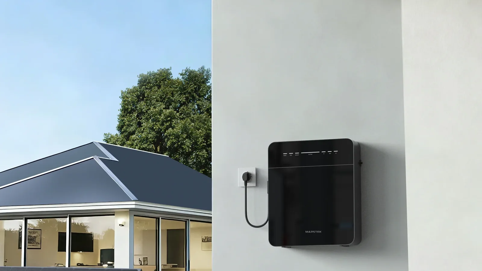 Marstek Venus E thuisbatterij 5,12 kWh in de woonkamer die overdag zonnestroom opslaat voor de avondpiek